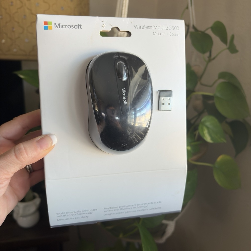 Microsoft Wireless Mobile Mouse 3500 - Black GMF-00030 Modal 1571 1496 New